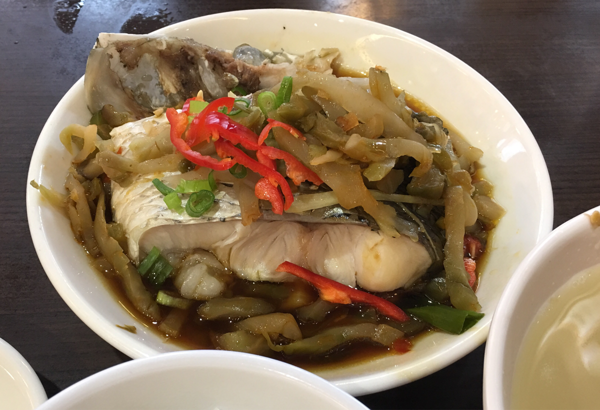 香港の家庭料理のレストラン「住家菜」で毎回「蒸魚」を注文するたったひとつの理由