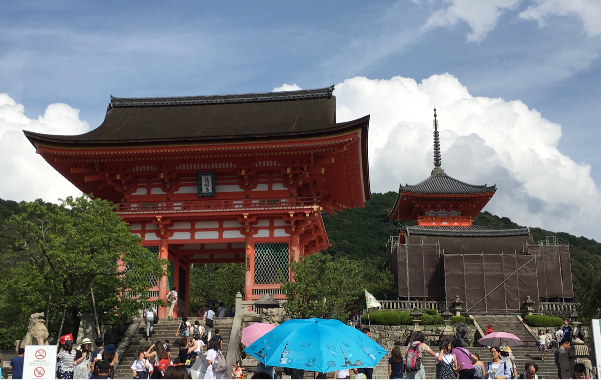 子連れで京都旅行～（6）子供と別行動で建仁寺拝観〜やっぱり十六羅漢像は金ピカでは無かった