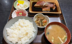 今日のランチ　/ 魚善@千束