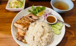 浅草・駒形でタイランチ。クロープクルアのカオマンガイトート